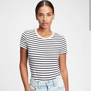 Gap Shortsleeved Bodysuit